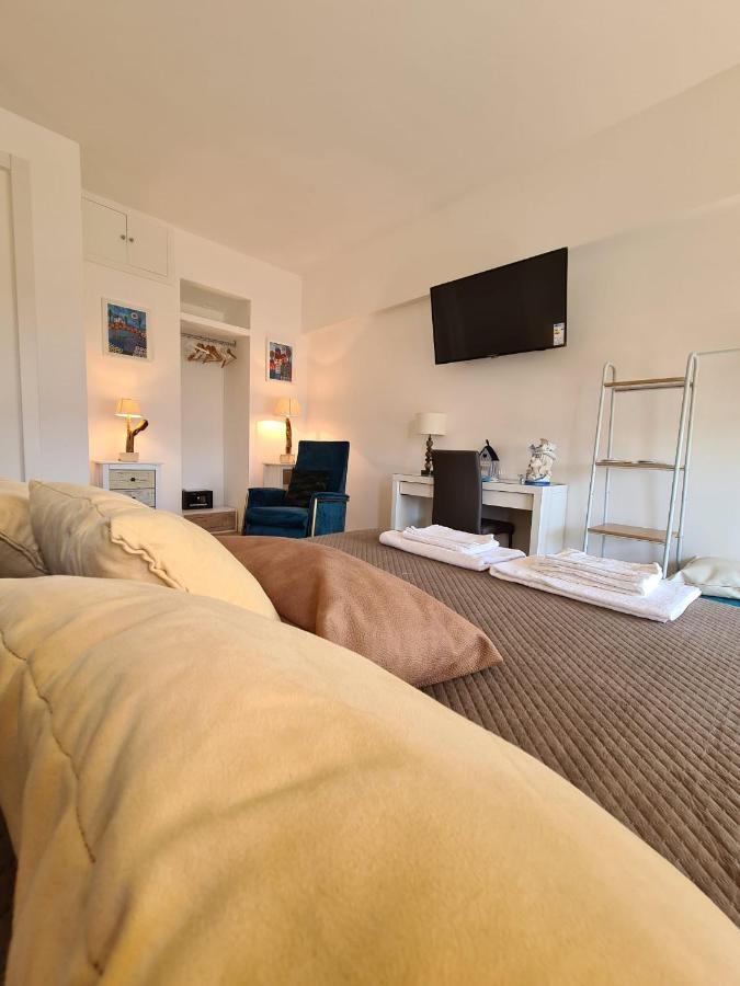 Le Dimore Del Gufo B&B And Apartments Suite Venosa Kültér fotó